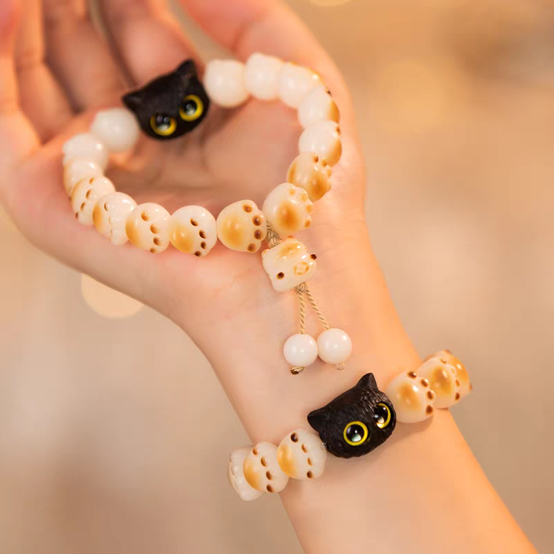Cat claw-shaped bracelet
