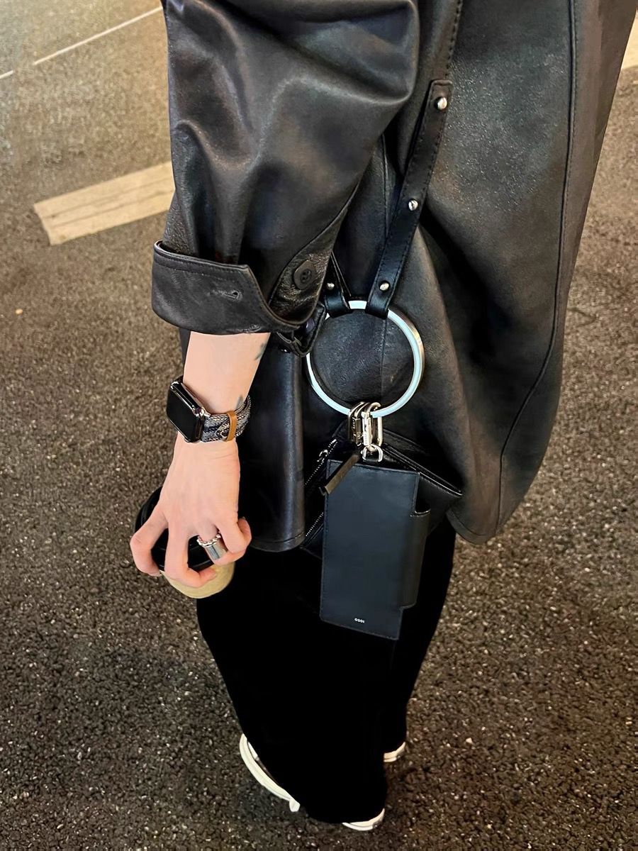 The retro strap is suitable for the Apple strap S789E