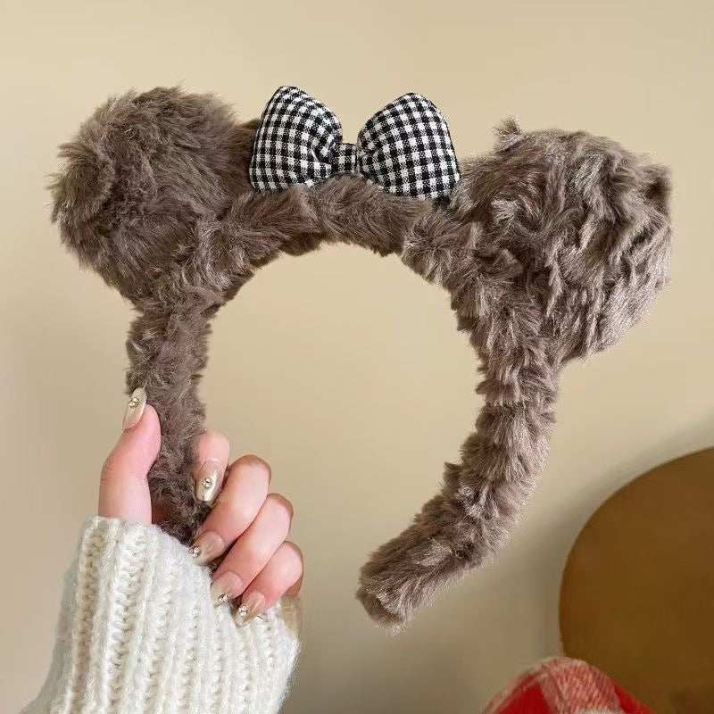 Crafted with Care:Christmas decoration hair accessories