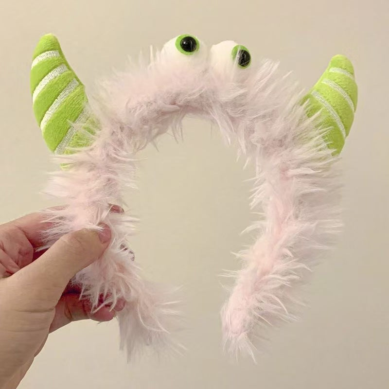 Crafted with Care:Christmas decoration hair accessories