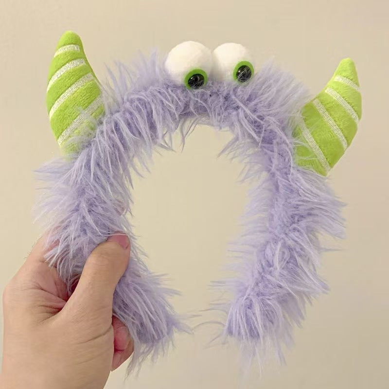 Crafted with Care:Christmas decoration hair accessories