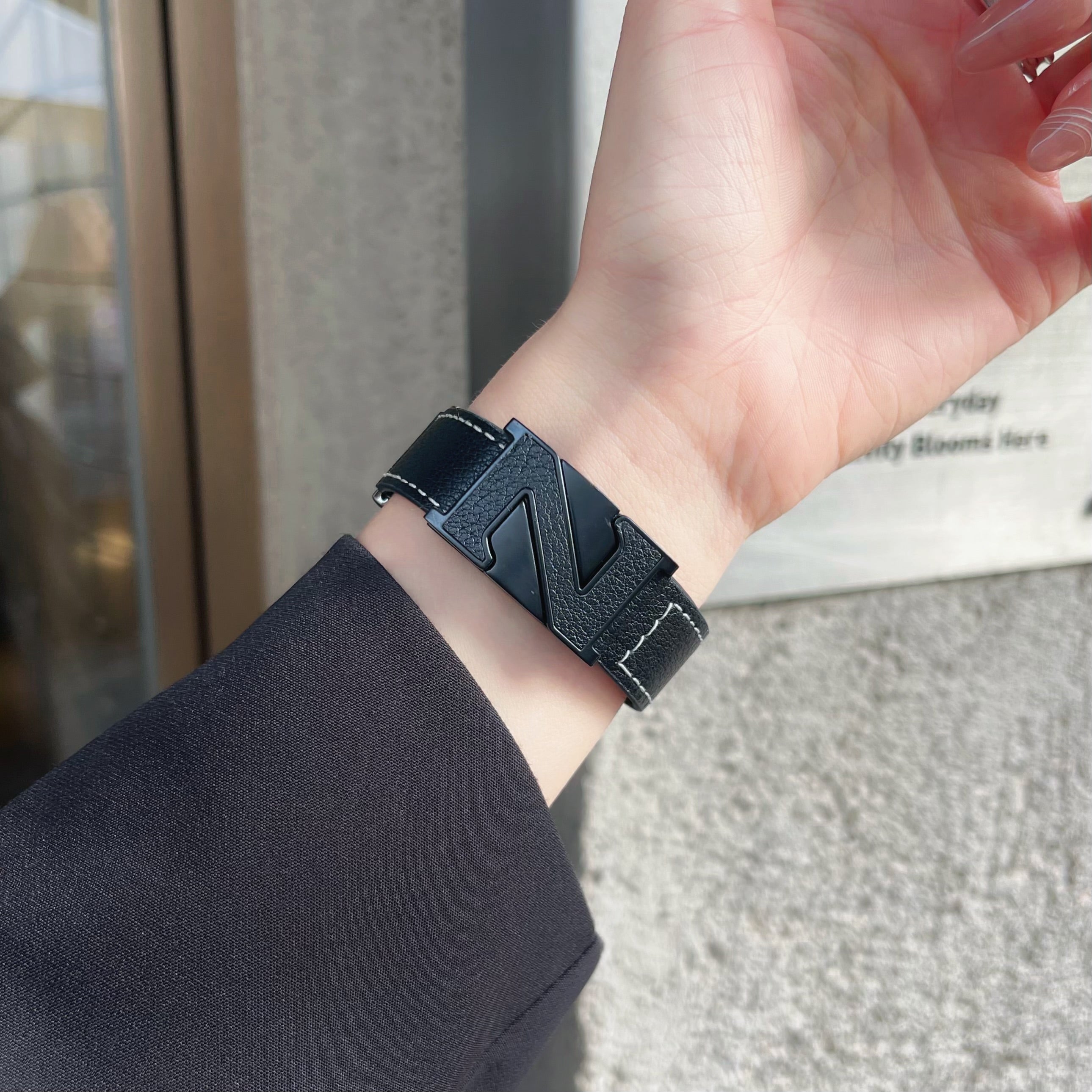 Z-Shaped Leather Strap