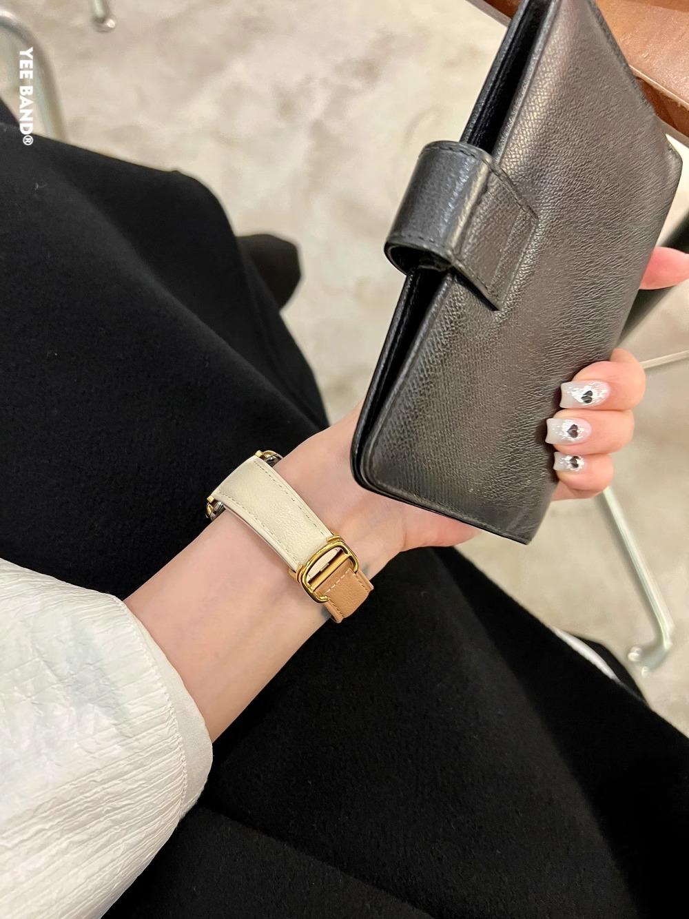 D-shaped Leather Band