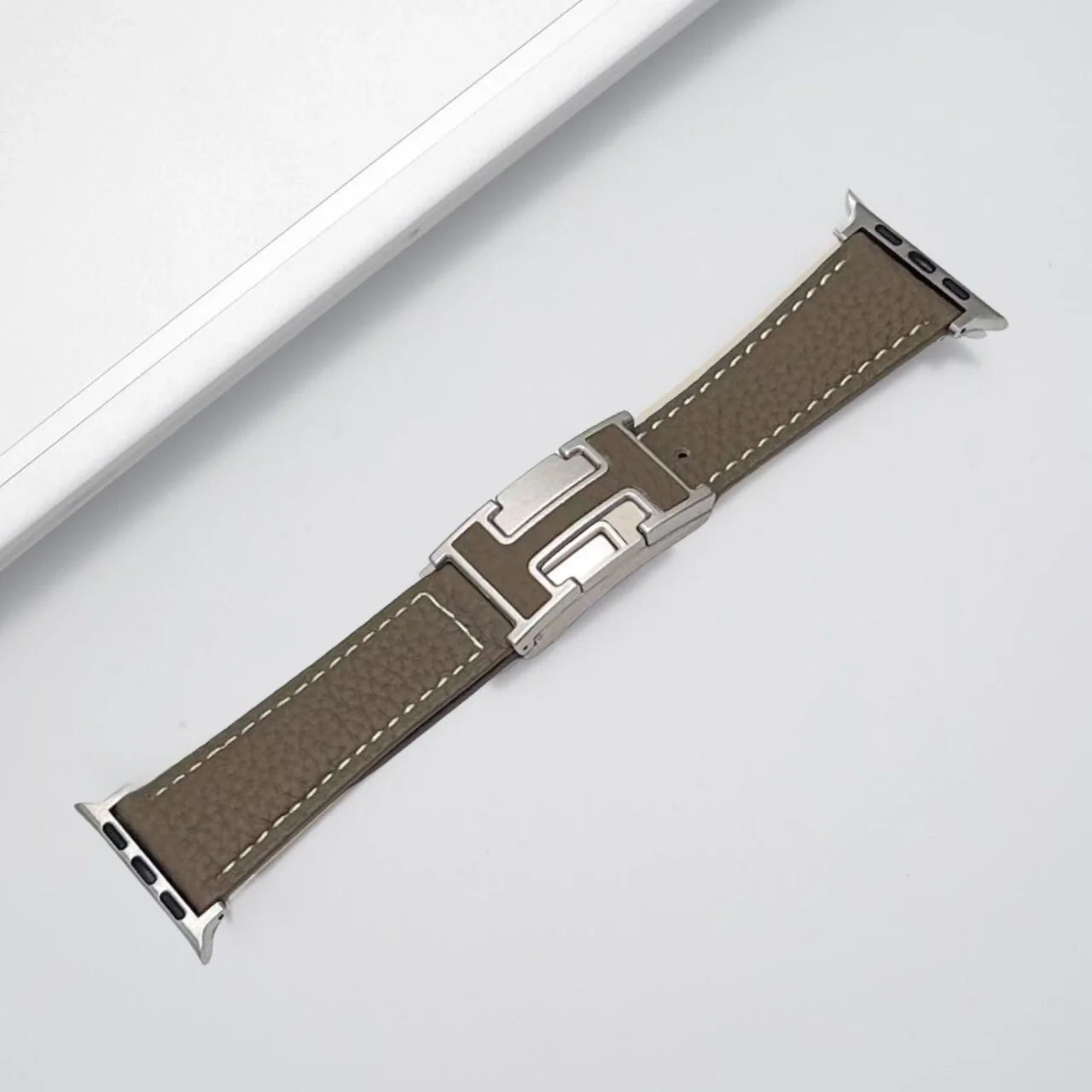 Fashion H Leather Strap